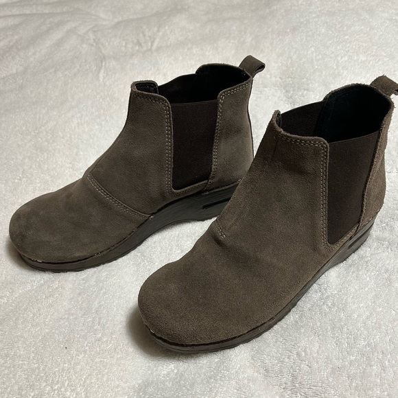 Sanita Hudson Oiled Leather Boots Professional Clogs for women - Picture 2 of 6